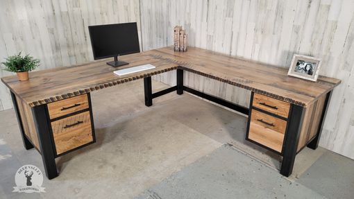 Custom Made Reclaimed Barnwood Desk, Reclaimed Wood Corner Desk, Corner Desk