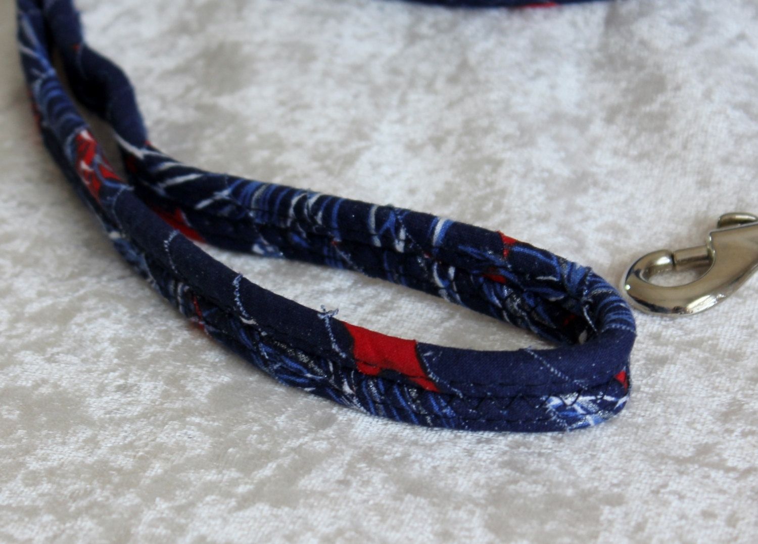 Hand Made Dog Leash. Fabric Wrapped Clothesline. Small Dog. Durable by