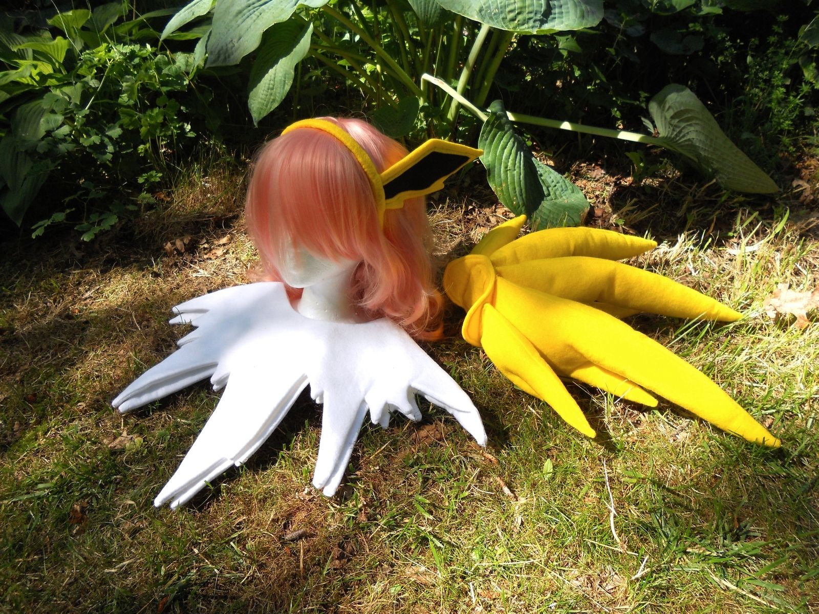 Jolteon cosplay