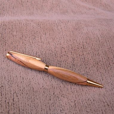 Custom Made Wood Pen In Elm, Hackberry, Sycamore And Hickory   S005