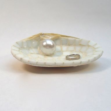 Custom Made Extra Large White Seashell Wedding Ring Dish With Pearl // Engagement Ring Dish