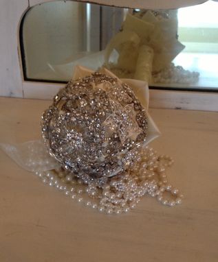 Custom Made Elegant Jeweled Rhinestone Brooch Bouquet