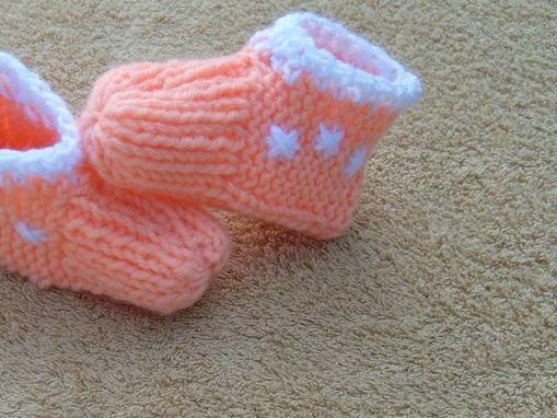 Custom Made Storewide Sale - Peach And White Baby Knitted Slippers
