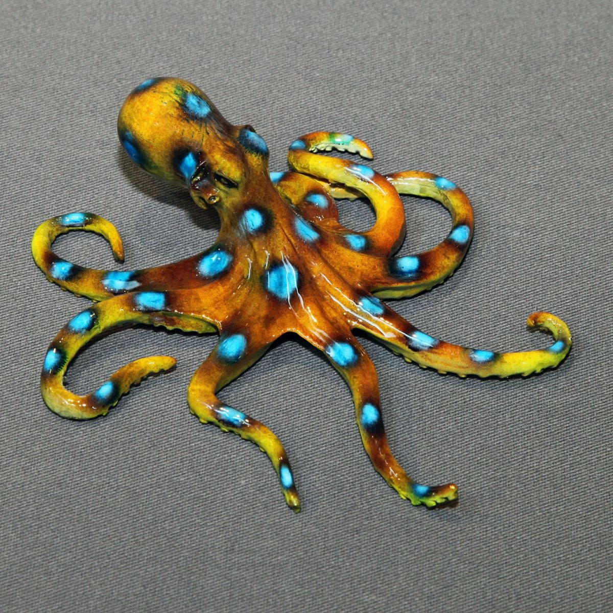 Statuette résine Chlorophylle Anthracite  Octopus 