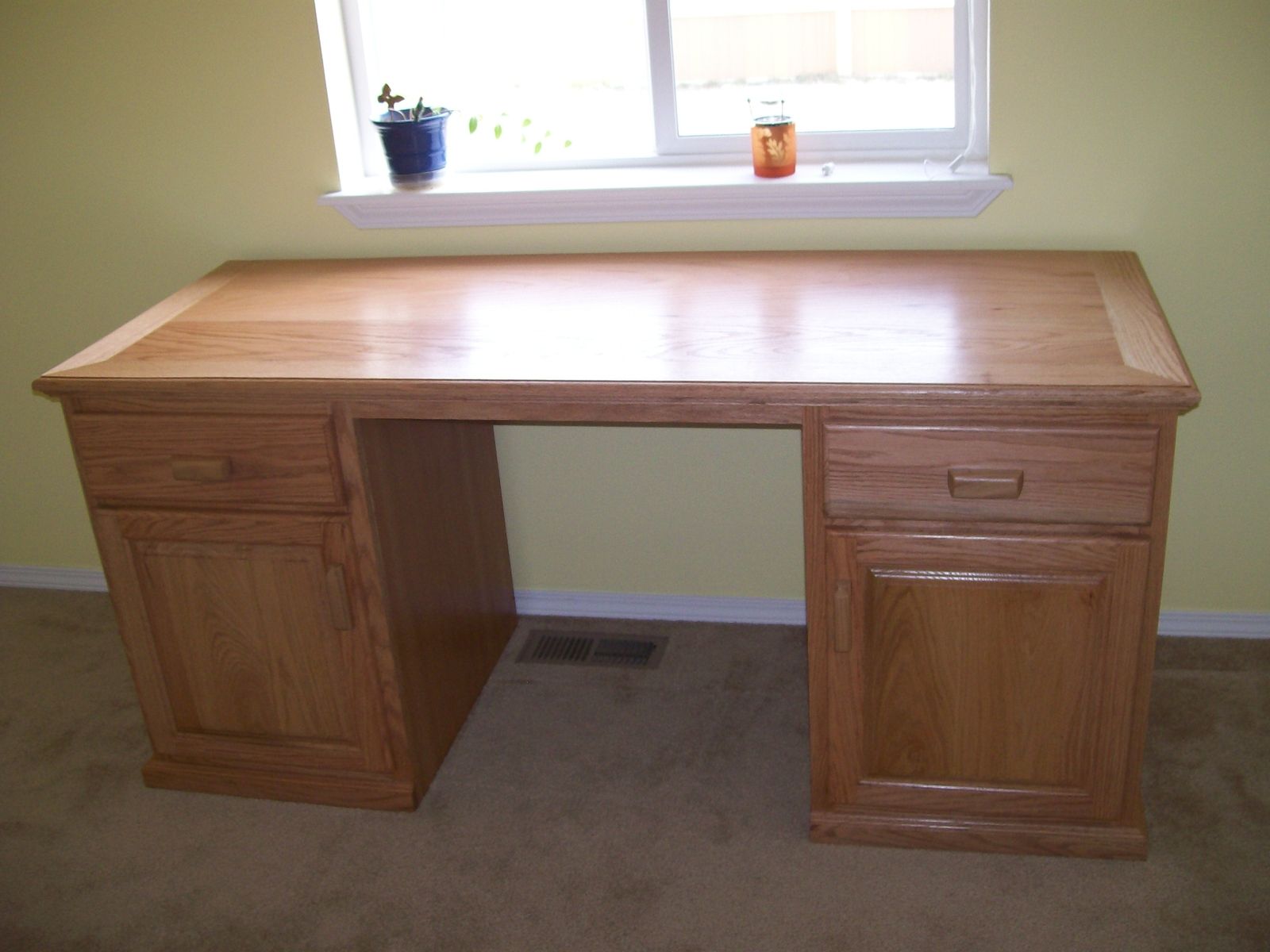 Handmade Office Furniture Made From Red Oak By F T C Woodworks