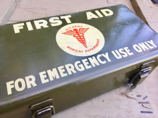 Custom Made Vintage Ww2 Us Army First Aid Kit Travel Cigar Humidor Ammodor