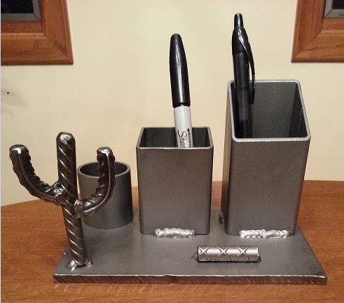  Handmade Metal Motorcycle Pen Holder : Office Products