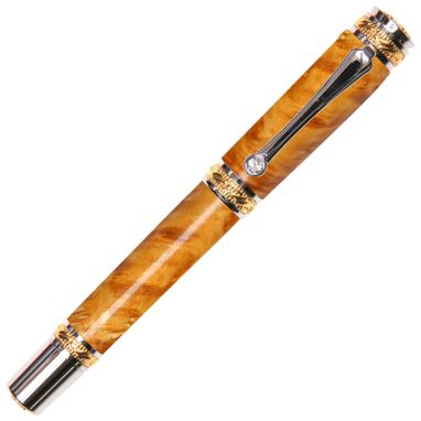 Custom Made Lanier Majestic Fountain Pen - Yellow Box Elder - Mf1w16