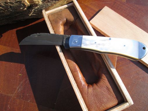Custom Made Folding Pocket Knives