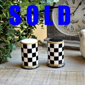 Custom Salt Shaker & Pepper Grinder Set – Simplicity Art & Decor