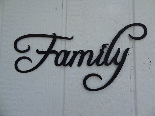 Hand Made Family  Word  Decorative Metal Wall Art  Home Decor  