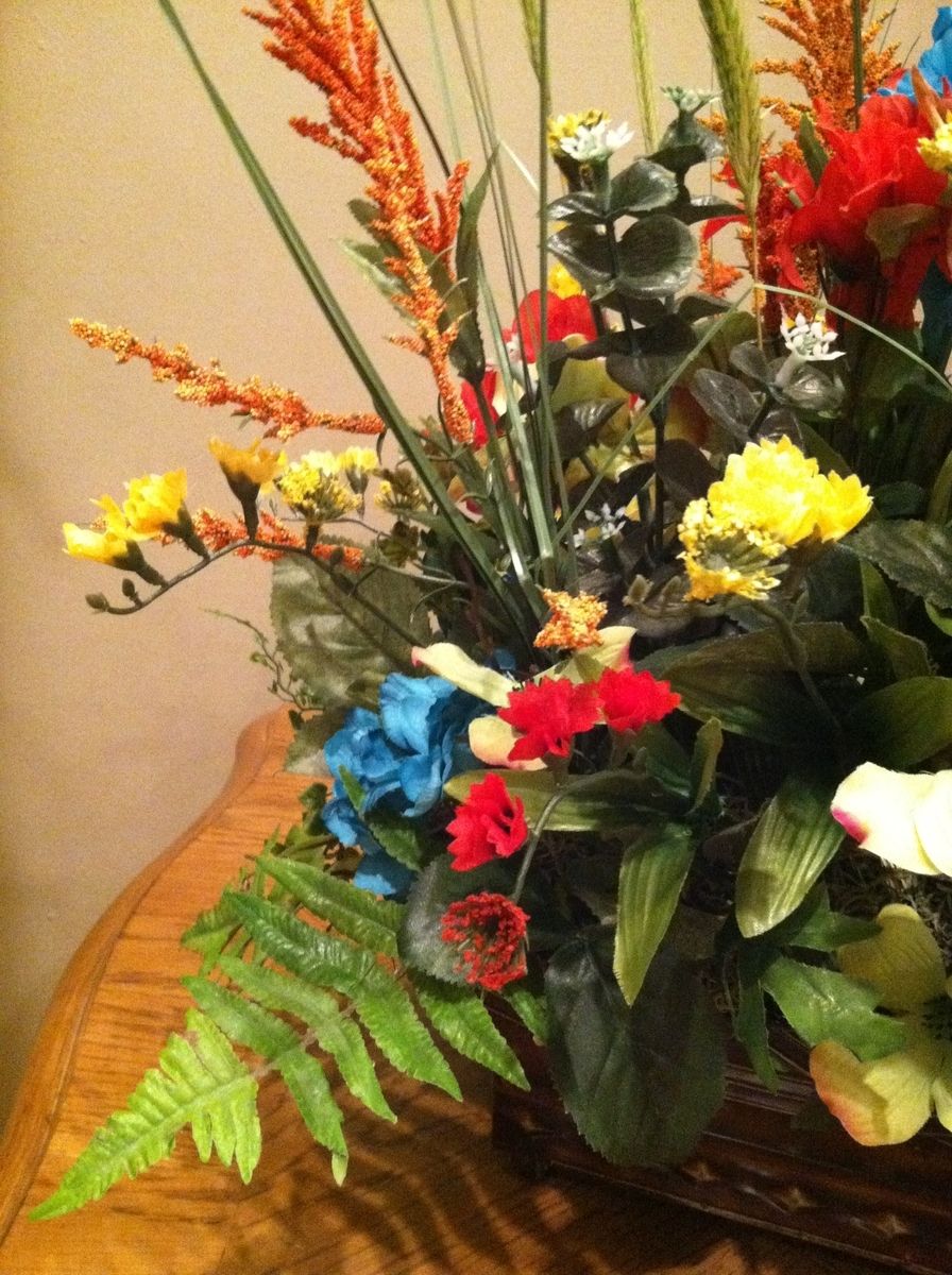 Custom Kitchen Table Floral Arrangement by Design TwentyNine