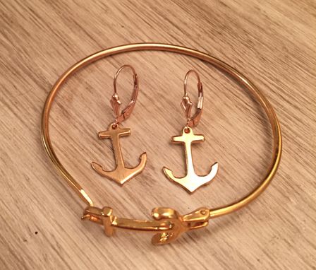 Custom Made Anchor Earrings In Gold