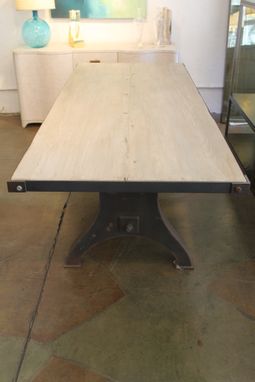 Custom Made Metropolis Dining Table (Floor Model)