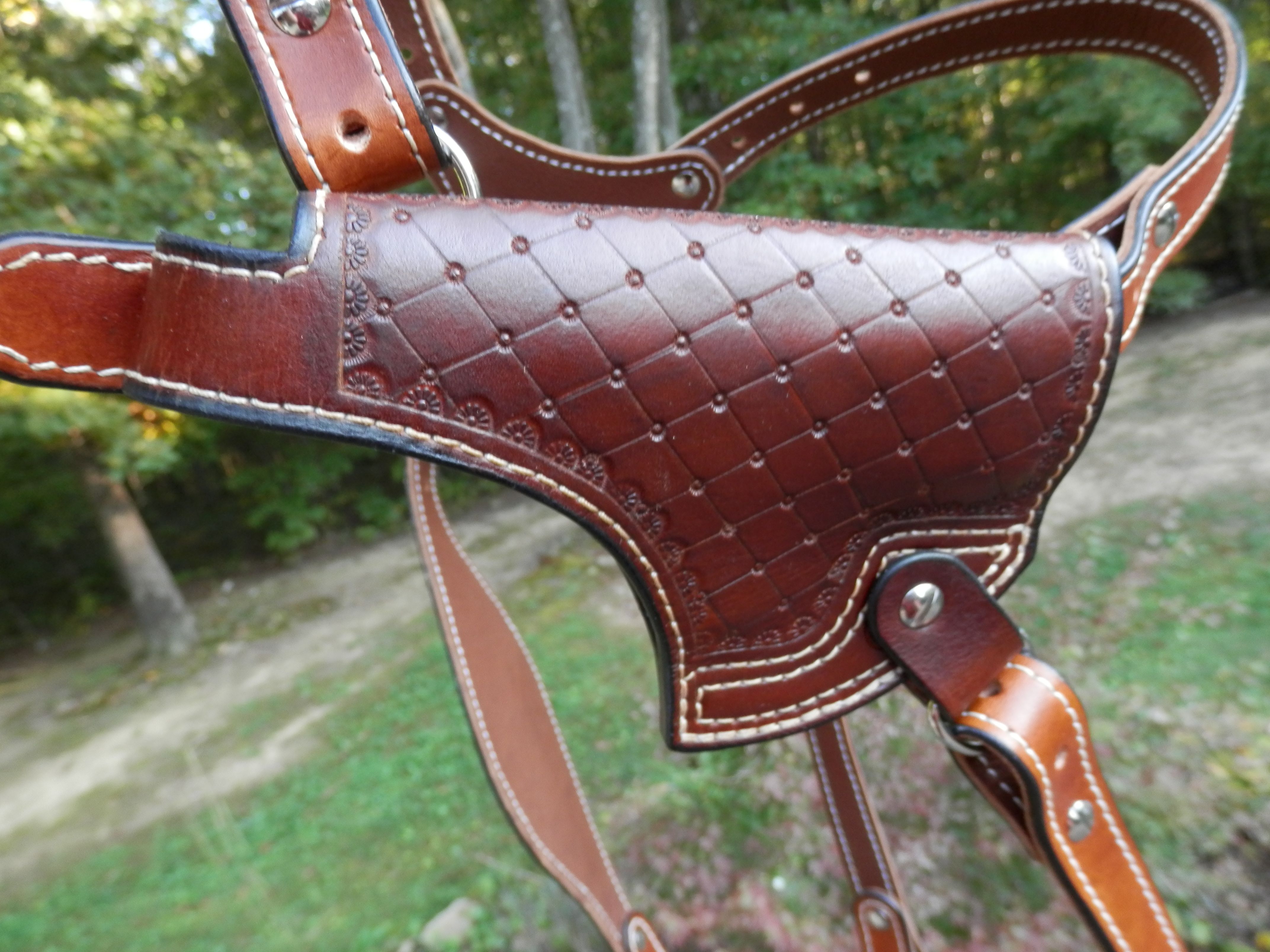 Hand Made Custom Made Chest Shoulder Holsters By Hubbard Leather   3773e5392496846 Pa071155.JPG