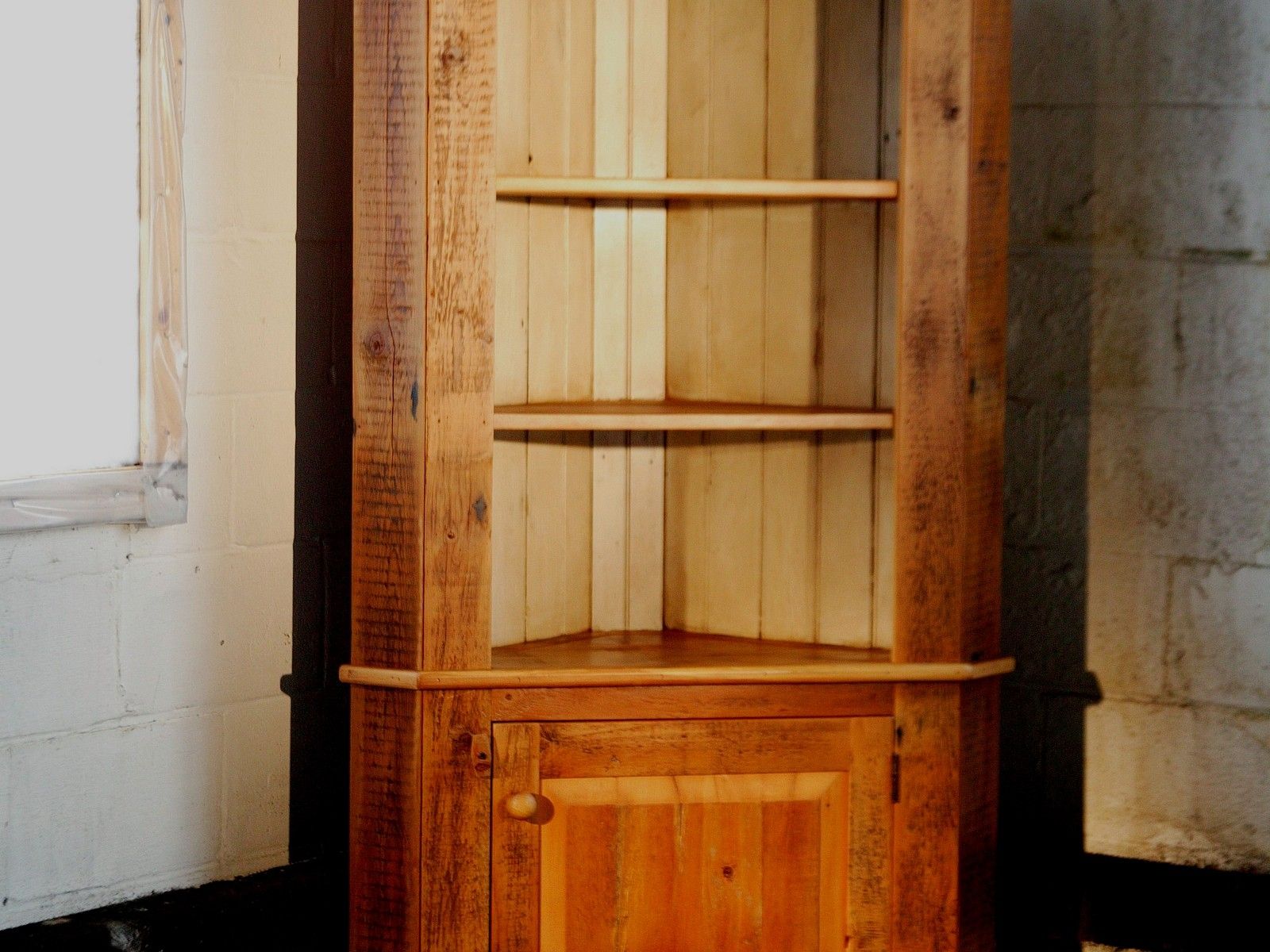 Custom Corner Cabinet With Open Top By Ecustomfinishes Reclaimed