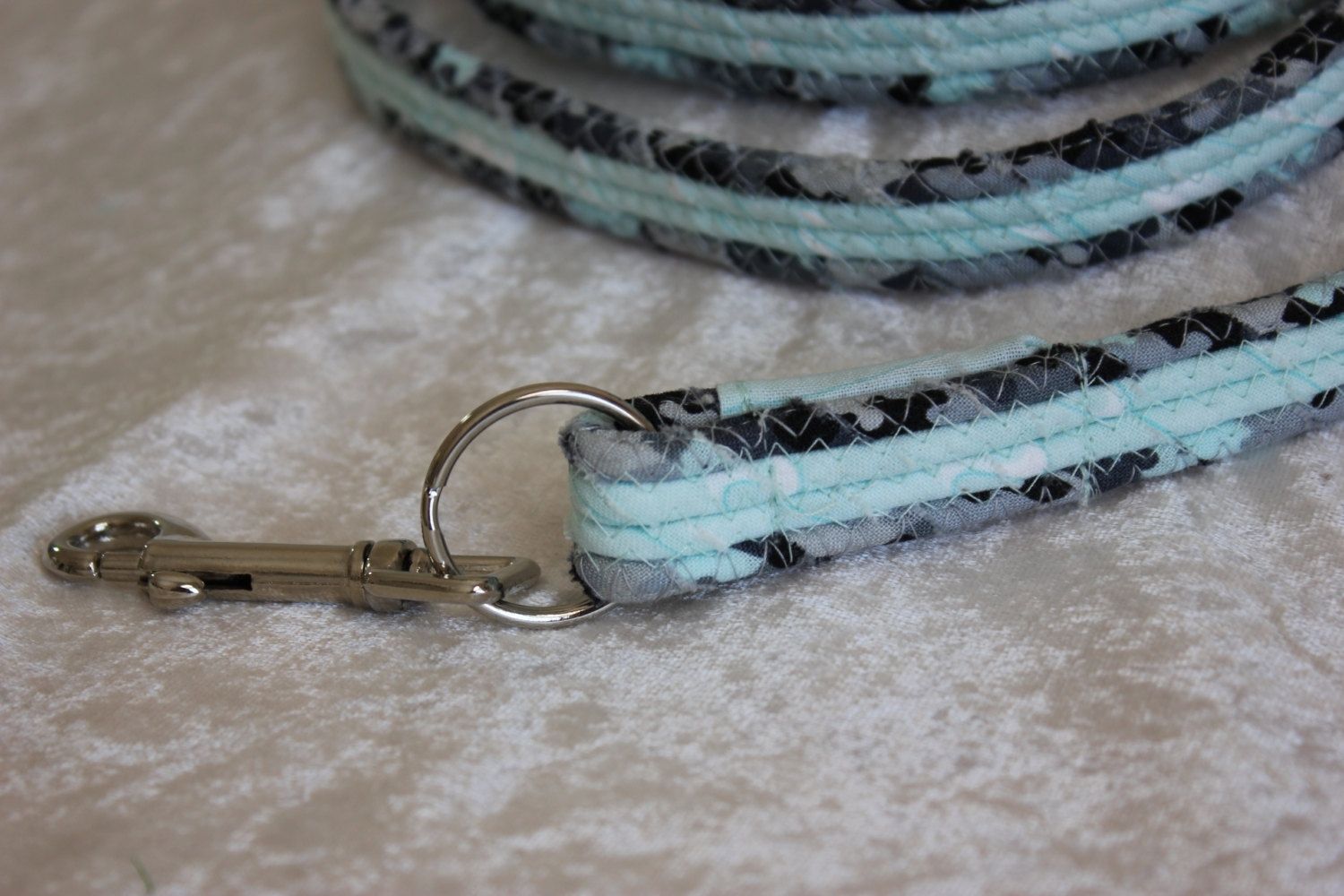 Custom Made Dog Leash. Fabric Wrapped Clothesline. Medium To Large