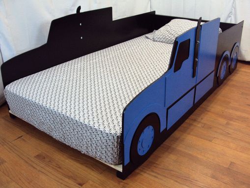 Handmade Semi Tractor Truck Twin Kids, Tractor Toddler Bed Frame