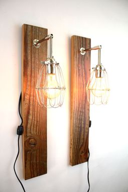 Custom Made 'Mesic' Wall Sconce // Reclaimed Wood Lamp // Industrial Cage Light