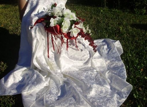 Custom Made Luxury White Roses & Pearls Silk Cascading Bridal Bouquet Wedding Flower Packages