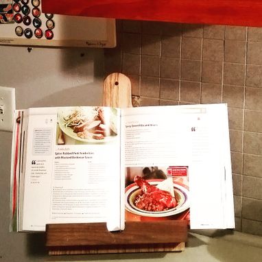 Custom Made Cutting Board / Cookbook Stand / Tablets, Ipad  Compatible  !