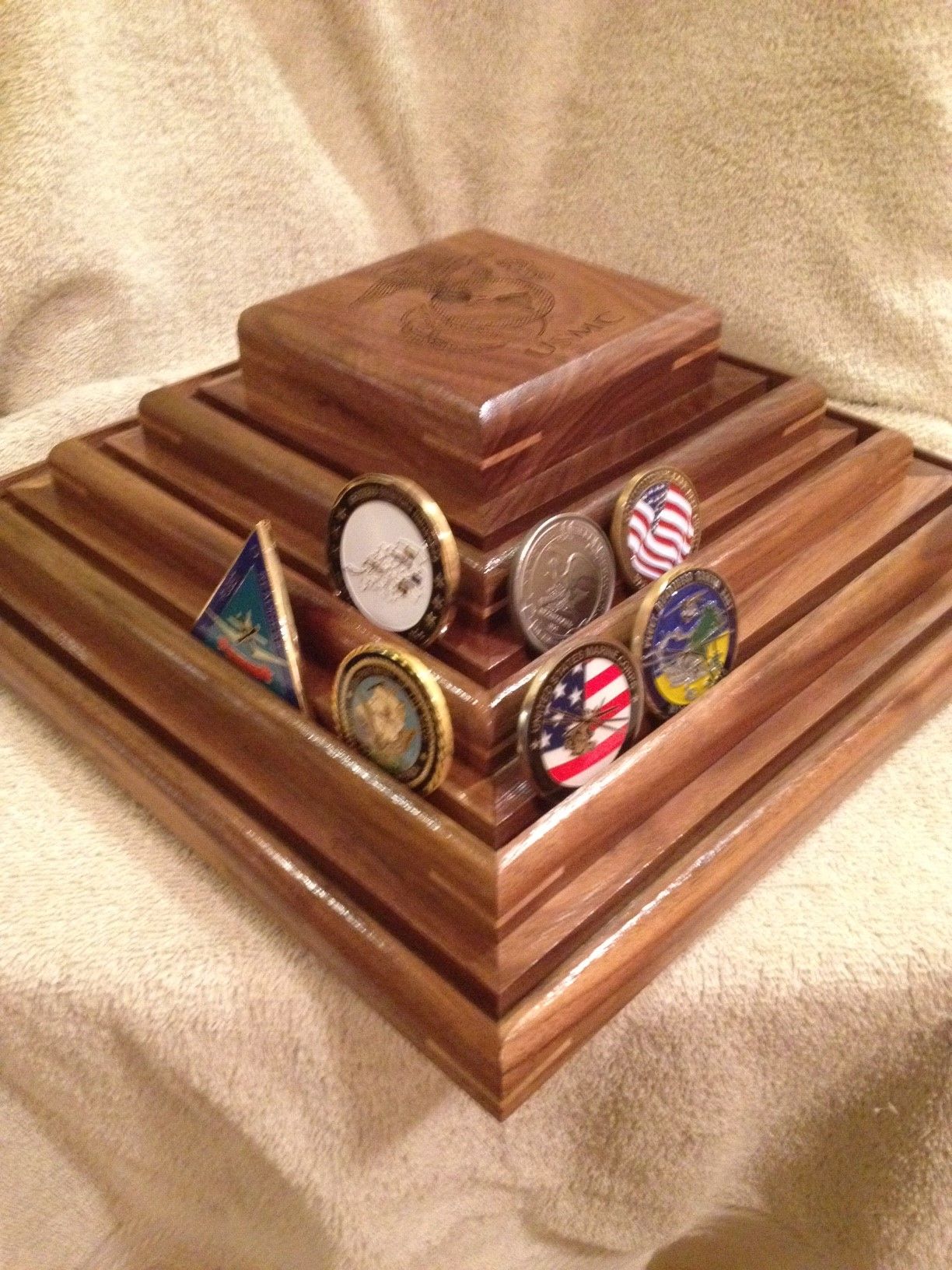 US Marine Corps Challenge Coin Display Rack Holder Stand w/Lazy Susan 