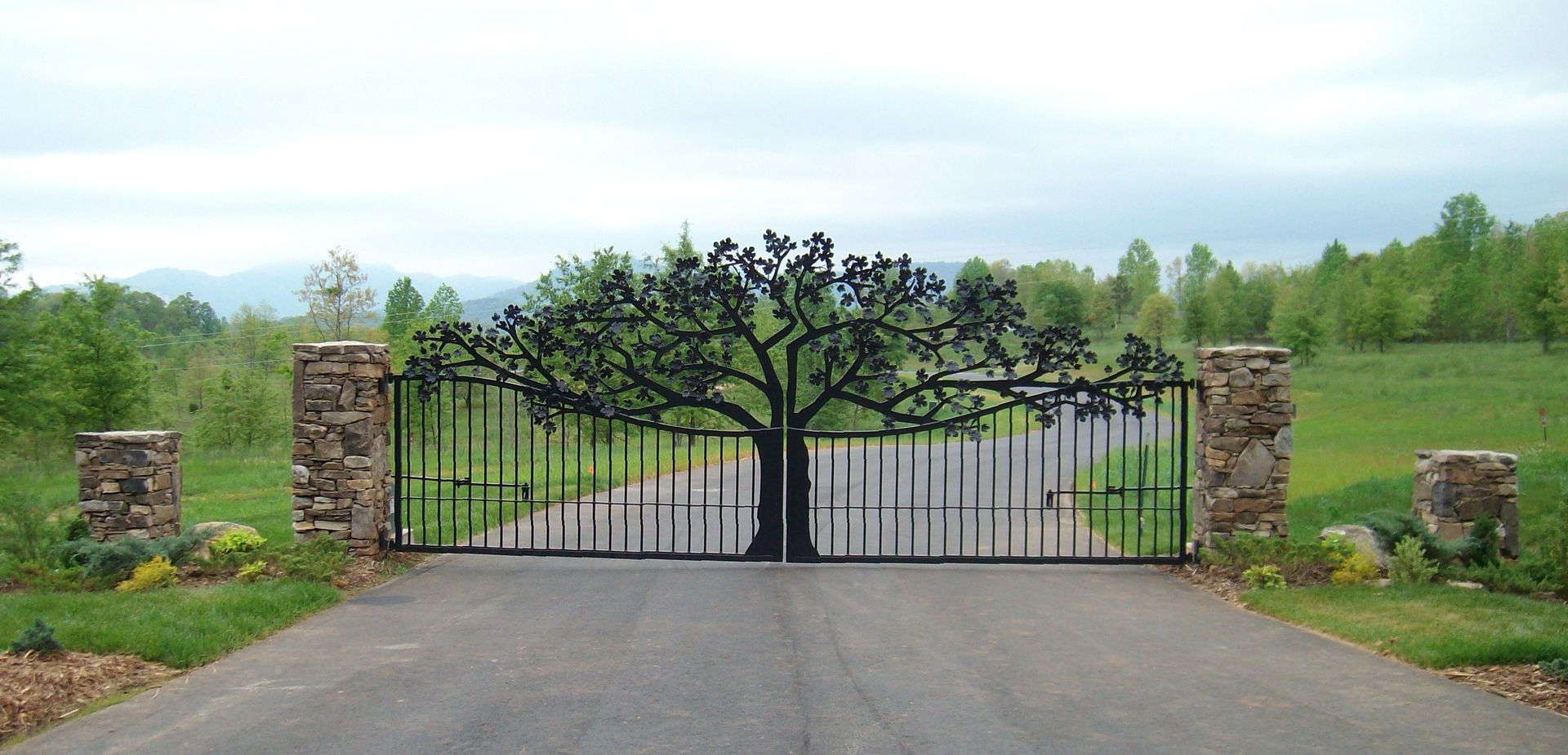 Hand Crafted Custom Entry Gate For Ole Plantation By Ornametals