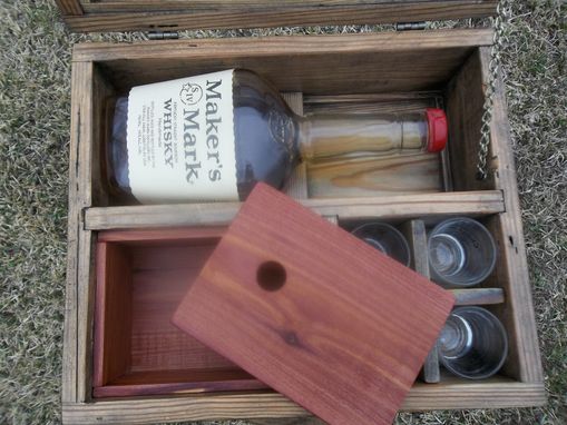 Custom Made Hand Dovetailed, Antique Pine, Whiskey Bottle Box