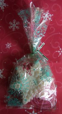Custom Made Three Bars 3 Pack - Snowflake Soap With Glitter, Peppermint Vanilla Scent