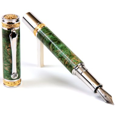 Custom Made Lanier Majestic Fountain Pen - Green Maple Burl - Mf1w45