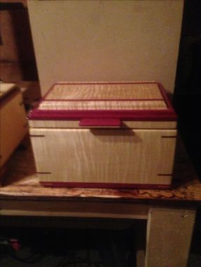 Custom Made Tiger Maple & Purple Heart Keepsake/Jewelry Box