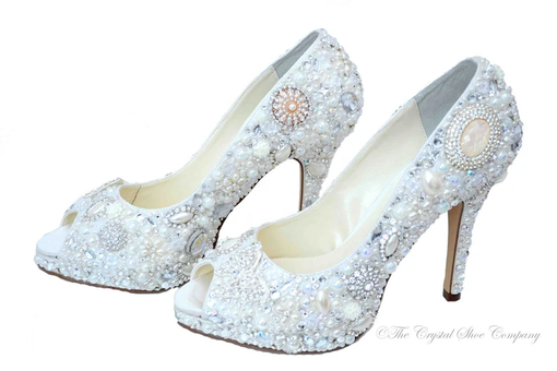 Custom Made Vintage Lace Bridal Ivory High Heel Shoe