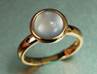 Custom Engagement Ring - 2 Carat Moon Stone Ring With Garnet In 14k ...