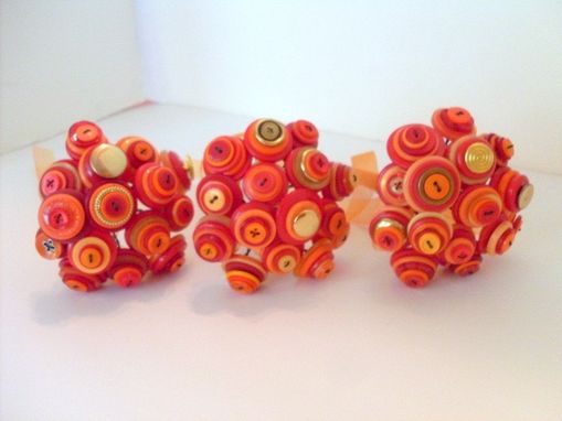 Custom Made Orange Buttons Bridal Toss Bouquet In Set Of Three