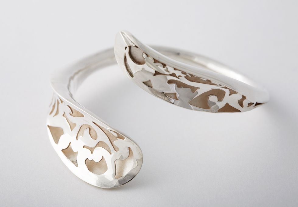hand crafted hollow form sterling bracelet by edith hannah fine bracelet form