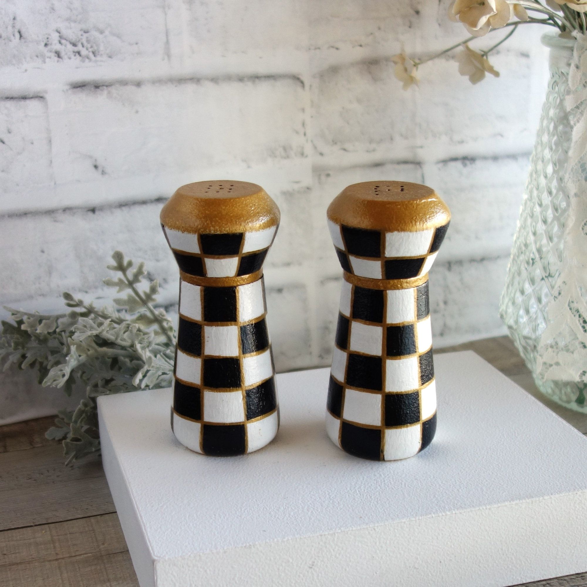Buy Handmade Vintage Checks Salt And Pepper Shaker Hand Painted Black