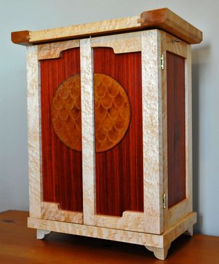 Custom Made Arts And Crafts Jewelry Box