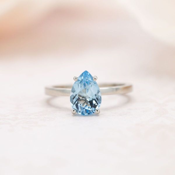 This pear-cut aquamarine has the sky blue color the gem is known for.