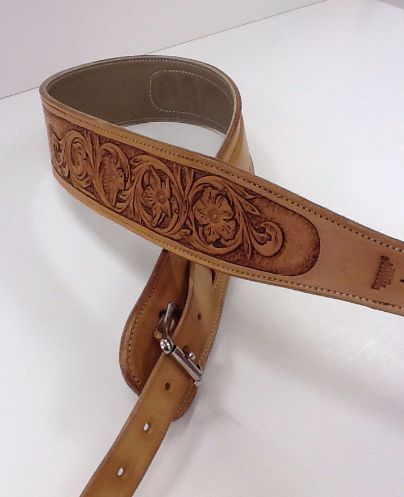 Buy Handmade Custom Leather Guitar Strap, made to order from Undeberg  Saddles