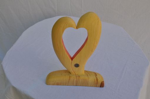 Custom Made Kissing Heart Sculpture.  2021