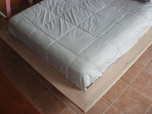 Custom Made "Floating" Platform Bed (Bedframe)