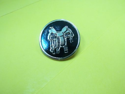 Custom Made Round Hat / Lapel Pins Gold Or Silver