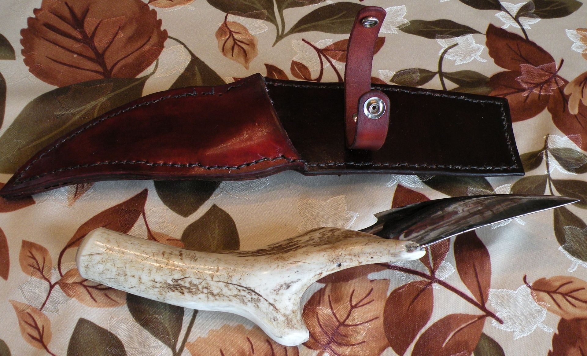 Handmade Custom Leather Knife Sheath by Rics Leather