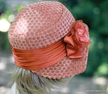 Custom Made Vintage 1920'S Cloche Hat Vintage Style In Perfectly Peach