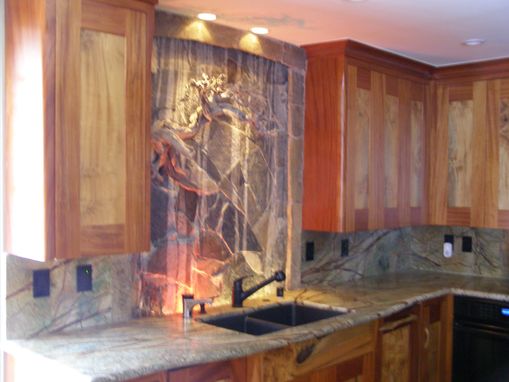 Custom Made Kitchen With Water Feature
