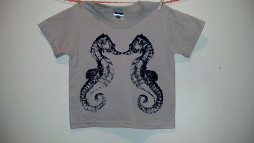 Custom Made Sale I See A Seahorse Kid's Screen Printed Shirt, Extra Small (Age 3t-4) Light Tan