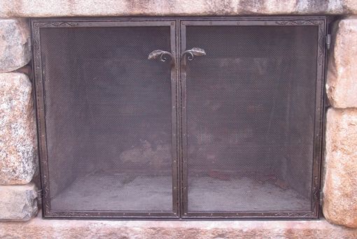 Custom Made Outdoor Fire Screen