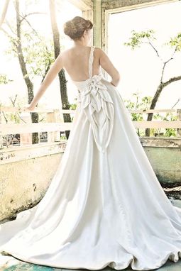 Custom Made Aster Eco Wedding Gown