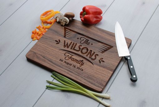 Custom Made Personalized Cutting Board, Engraved Cutting Board, Custom Wedding Gift – Cb-Wal-Wilsons Family