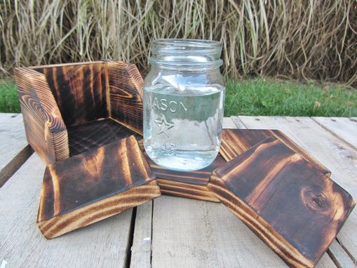 Custom Made Coaster Set Of 4 With Holder Made From Reclaimed Pallet Wood